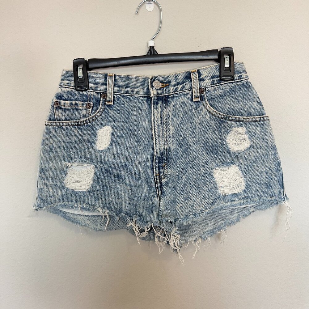 430 Vintage Levi's 550 Denim Cutoff Shorts Size 8